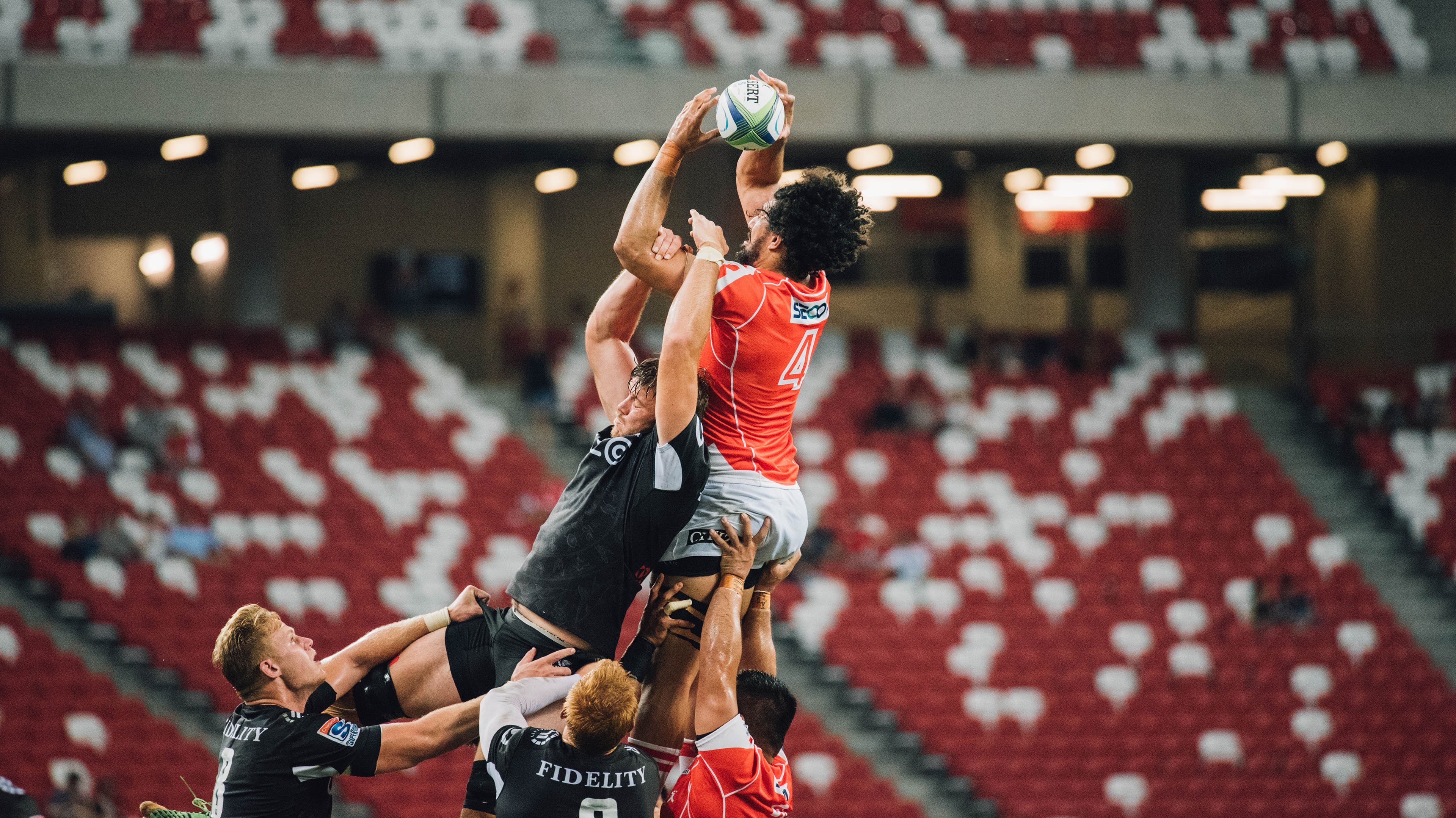 “胡利安·门德斯的传球艺术，推动阿根廷美洲狮队崛起为全球强队”